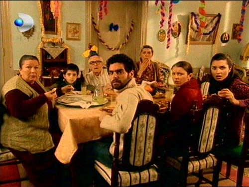 Çemberimde-Gül-Oya